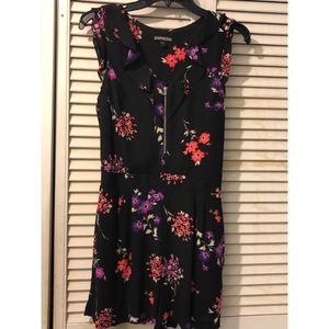 Express Romper Sz 8